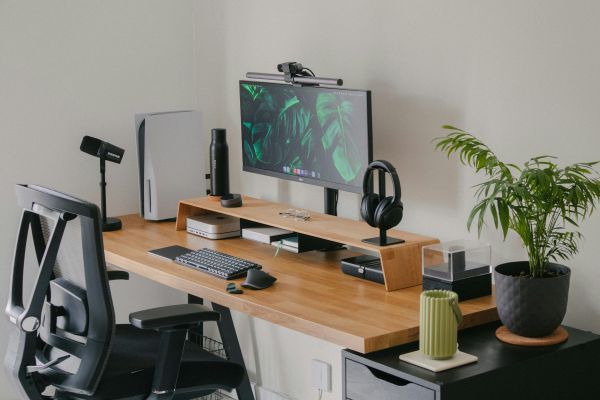 Top 10 accessoires de bureau pour un espace de travail ultra fonctionnel